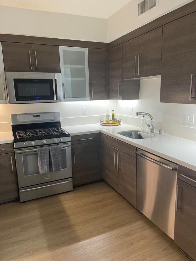 Las Palmas - Modern, Stylish, Spacious, Secure & Tranquil Condo With 2 Master Suite Bedrooms - Wlk To Sm Pier Los Angeles Exterior photo